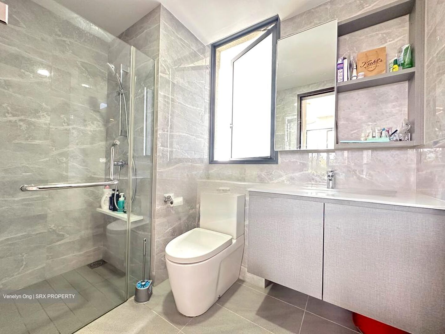 The Brownstone (D27), Condominium #560780101